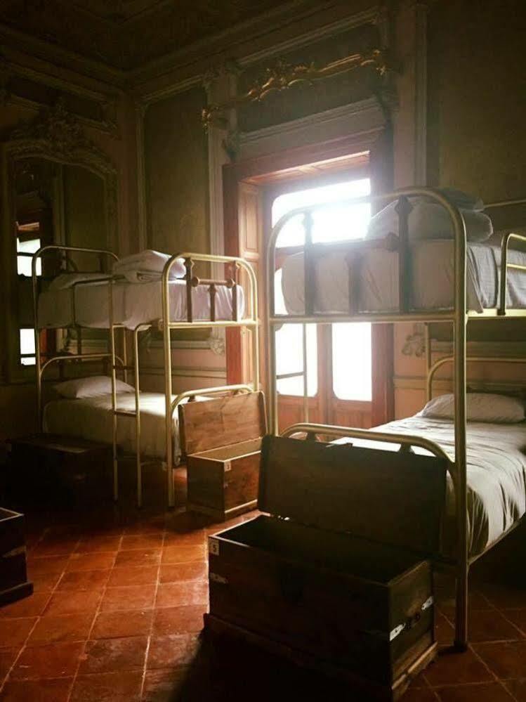 Leonora Hostal Πουέμπλα Εξωτερικό φωτογραφία
